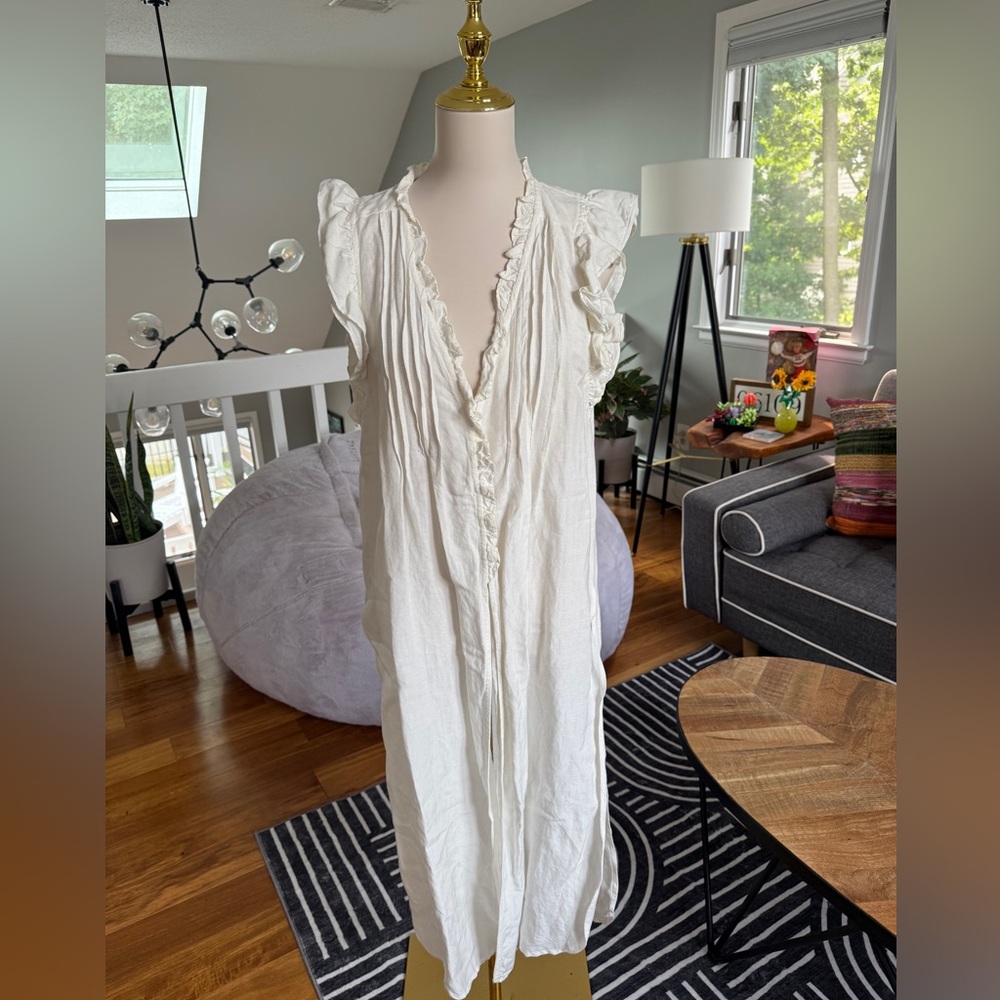 Anthropologie Cream linen tunic top size small